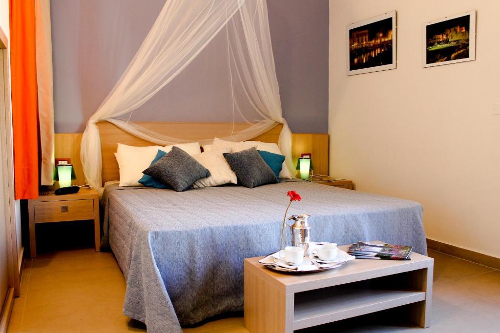 Le Residenze Archimede Aparthotel Syracuse Luaran gambar